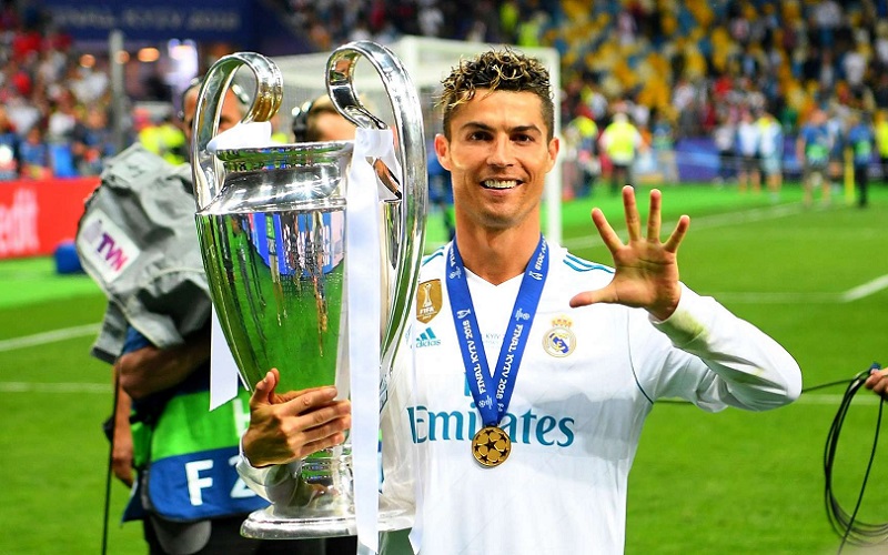 cr-7-la-ai-2