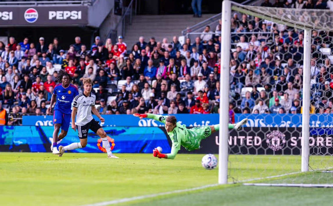 Rosenborg vs Manchester United (23:00 - 24/07)