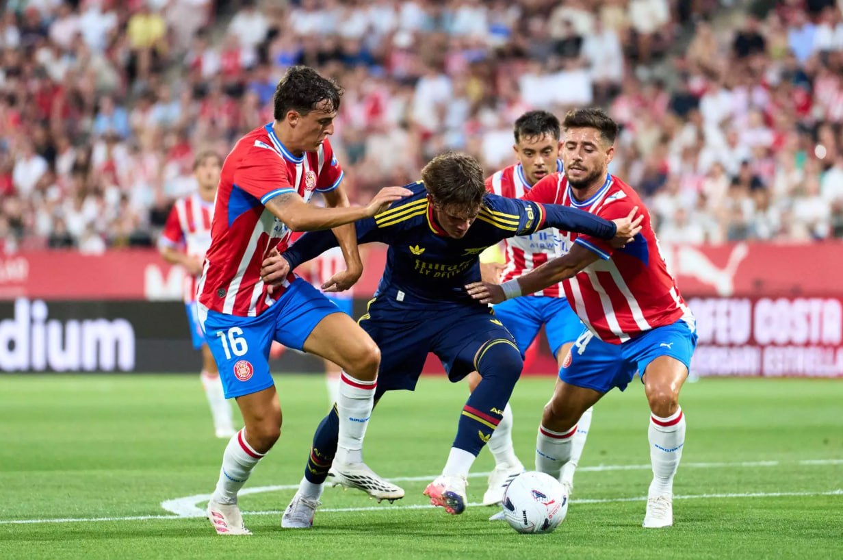 Girona vs Arsenal (01:00 - 02/08)